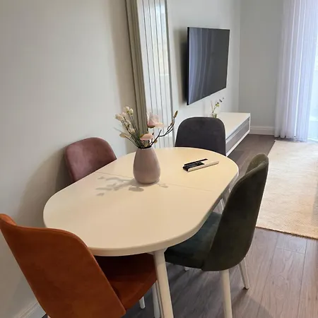 Apartment Ee
